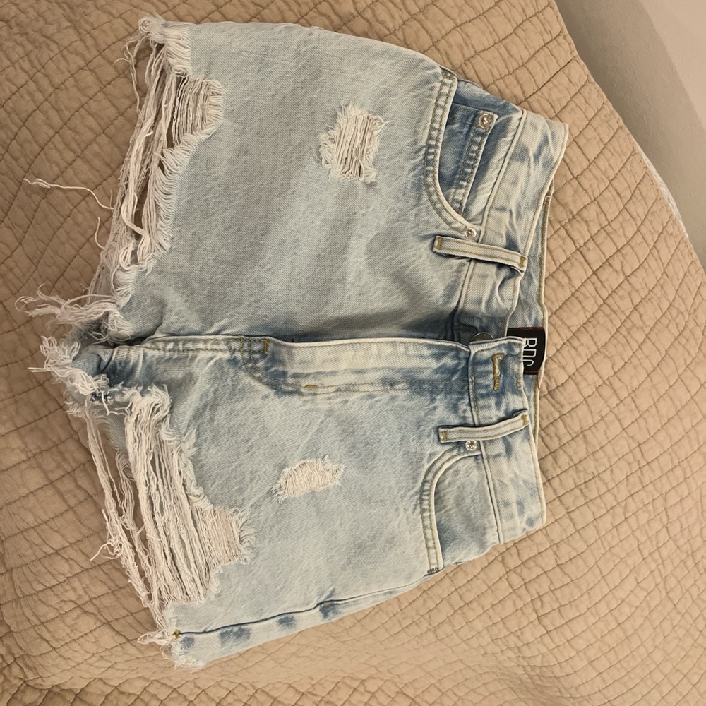 BDG girlfriend high rise light blue denim shorts.